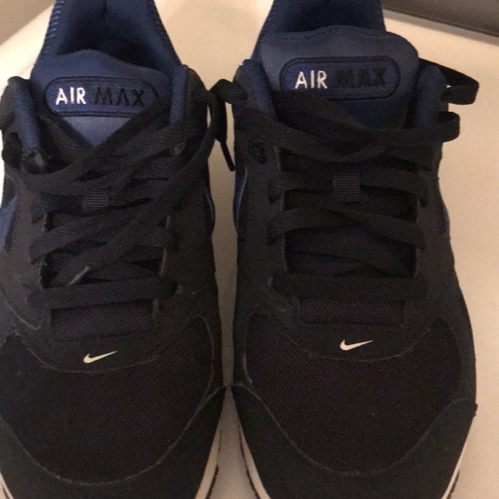 Nike air max navy blue 7youth 8 8 1/2 women